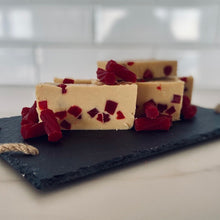 Load image into Gallery viewer, Raspberry Russian Fudge