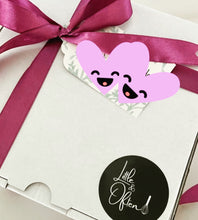 Load image into Gallery viewer, Ultimate Treat Box