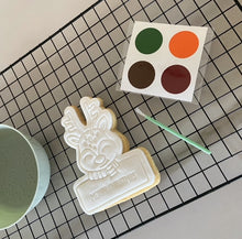 Load image into Gallery viewer, Paint Your Own Reindeer Cookie Kit
